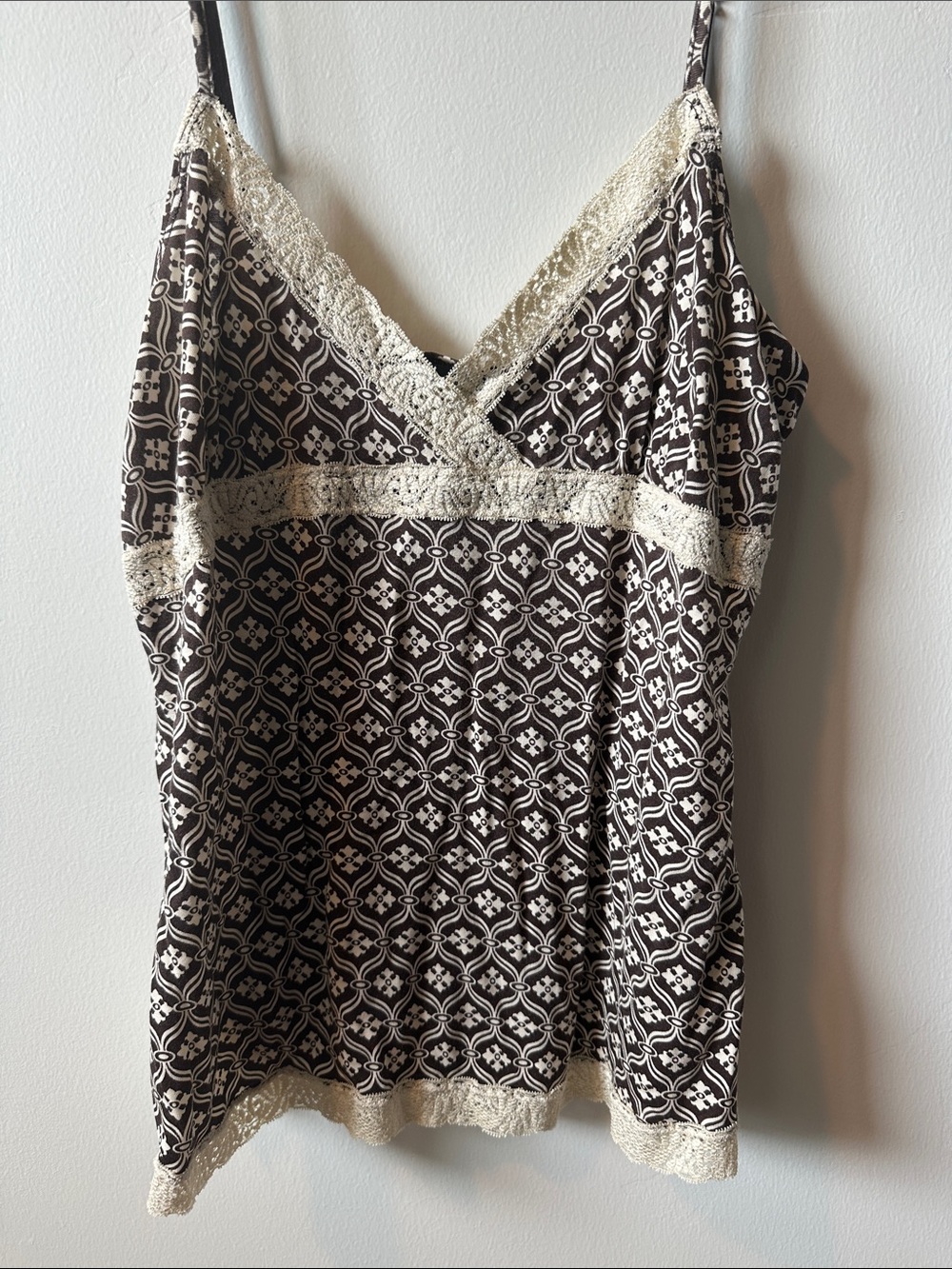BANANA REPUBLIC Brown and Cream Lace Trimmed Stretch Cami